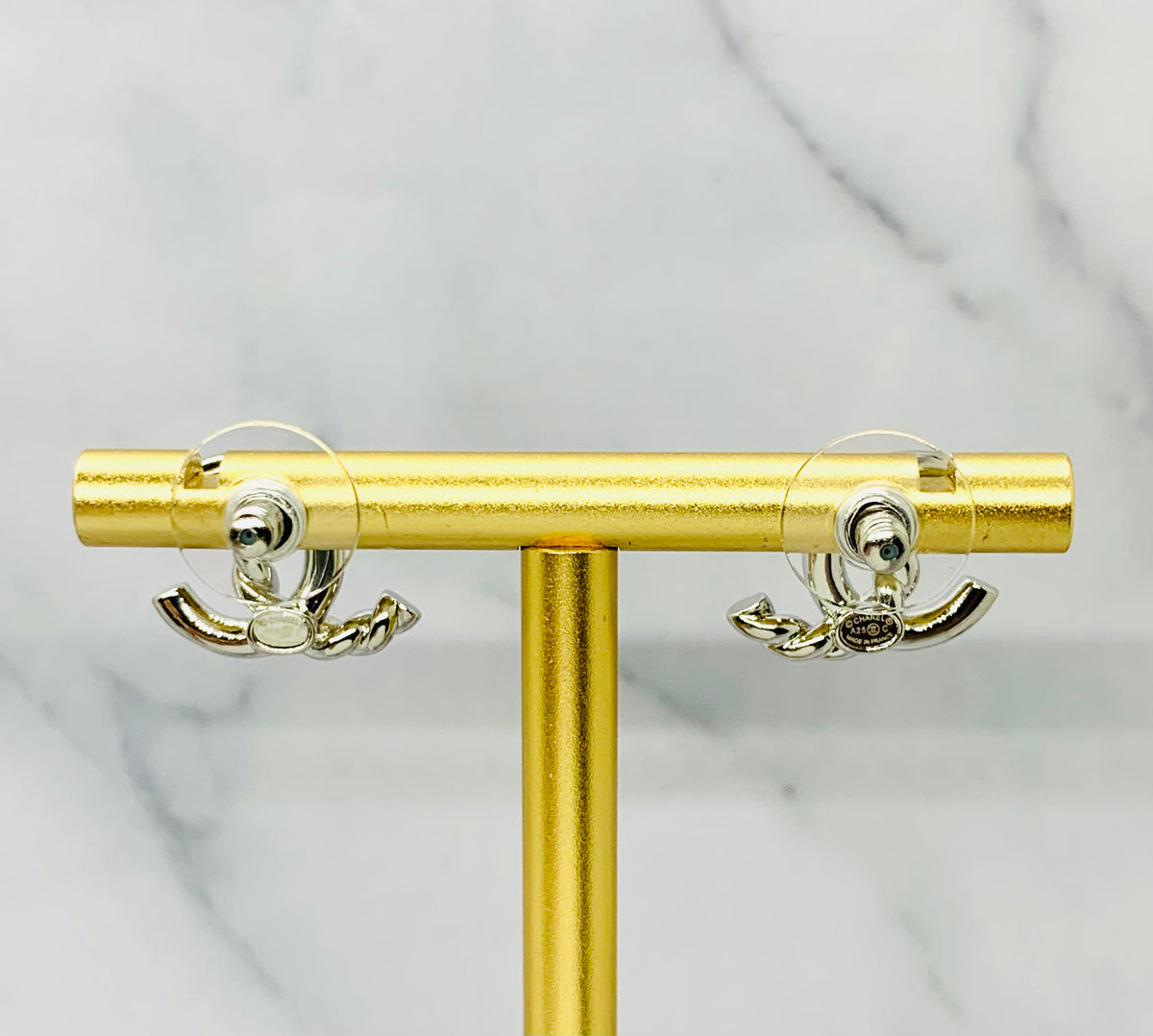 copy of CHANEL CC Gold Tone Twist Earrings - Pre owned