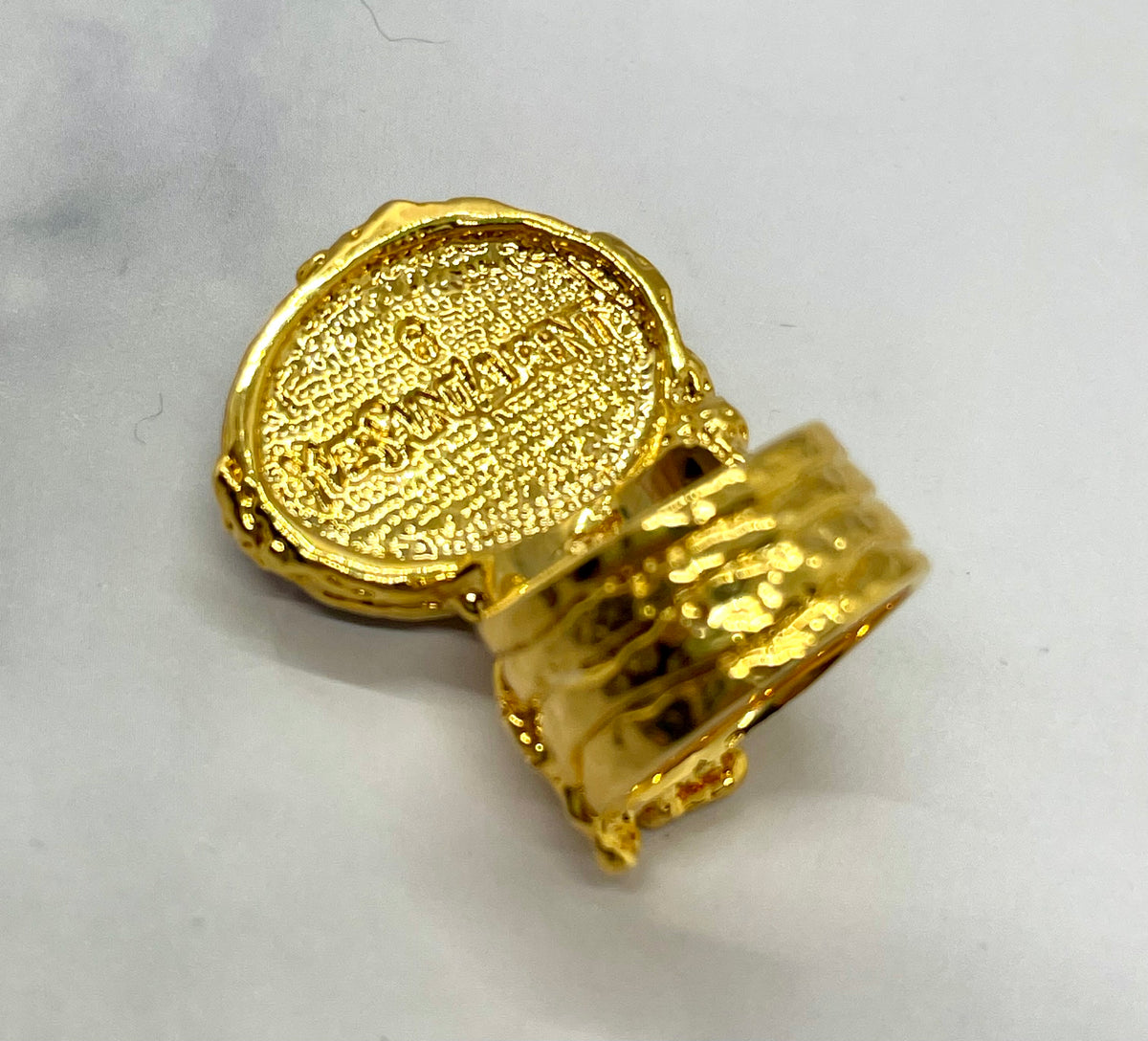 YSL YVES SAINT LAURENT Vintage Stone Ring Size 7 - Pre owned