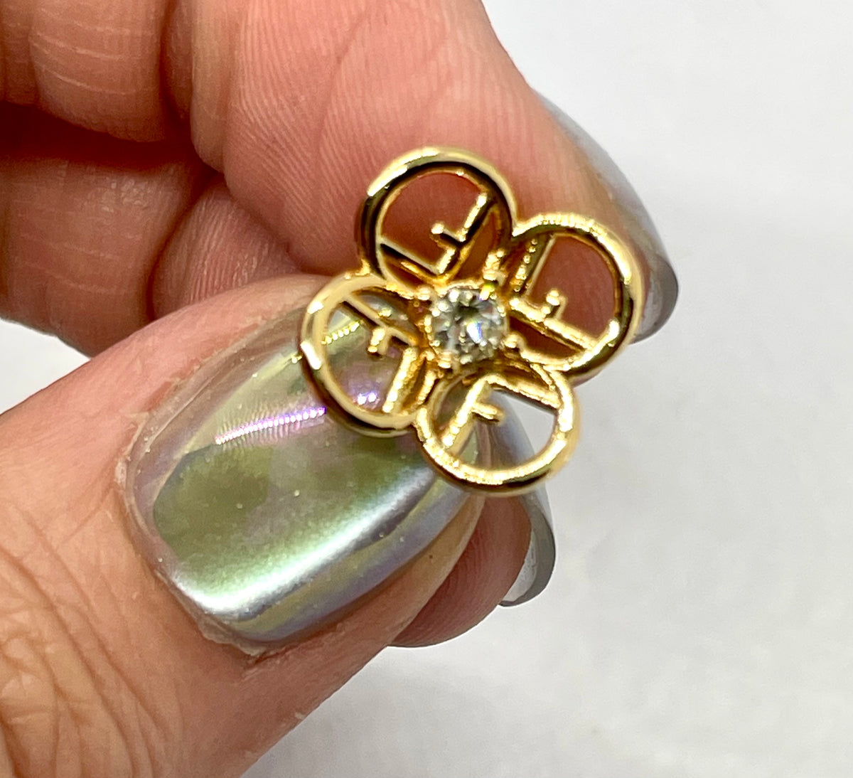 FENDI F Monogram Flower Earrings - Pre owned