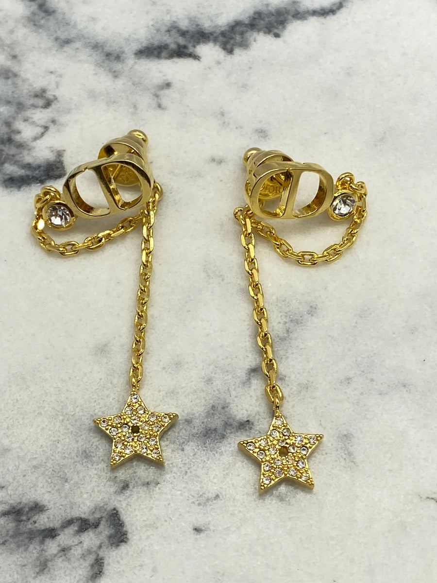 CHRISTIAN DIOR CD Gold Tone Star Pendant Earrings - Pre owned