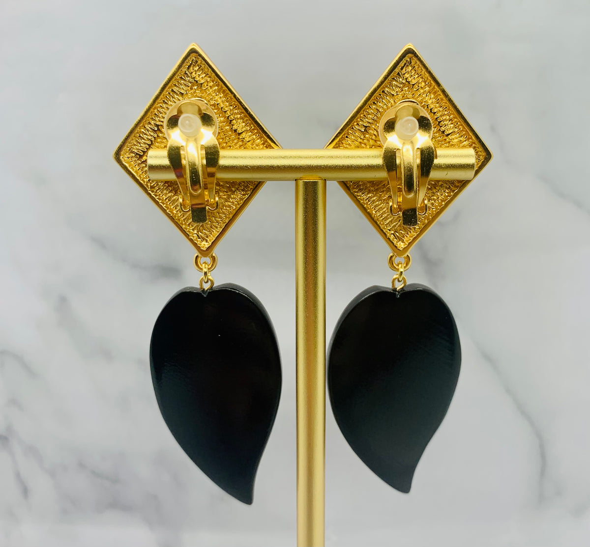 YSL YVES SAINT LAURENT Black Leaf Clip On Earrings - Pre owned