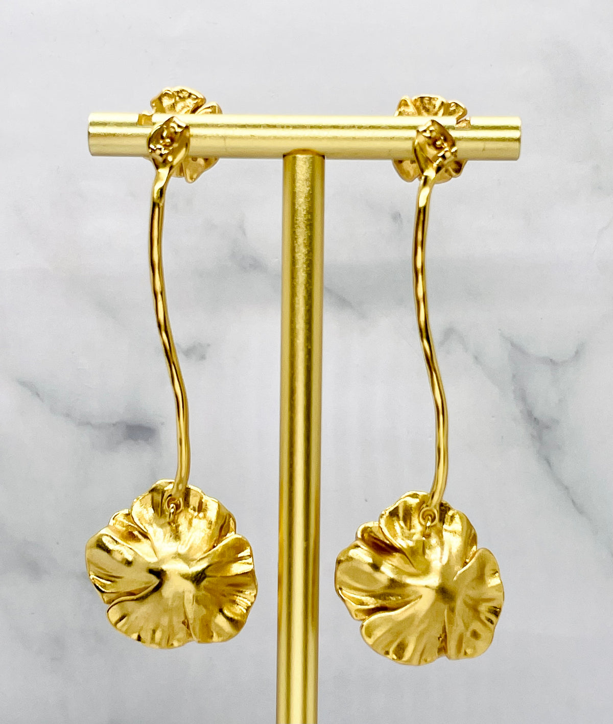 GOOSSENS Paris Poppy Pendant Earrings - Pre owned