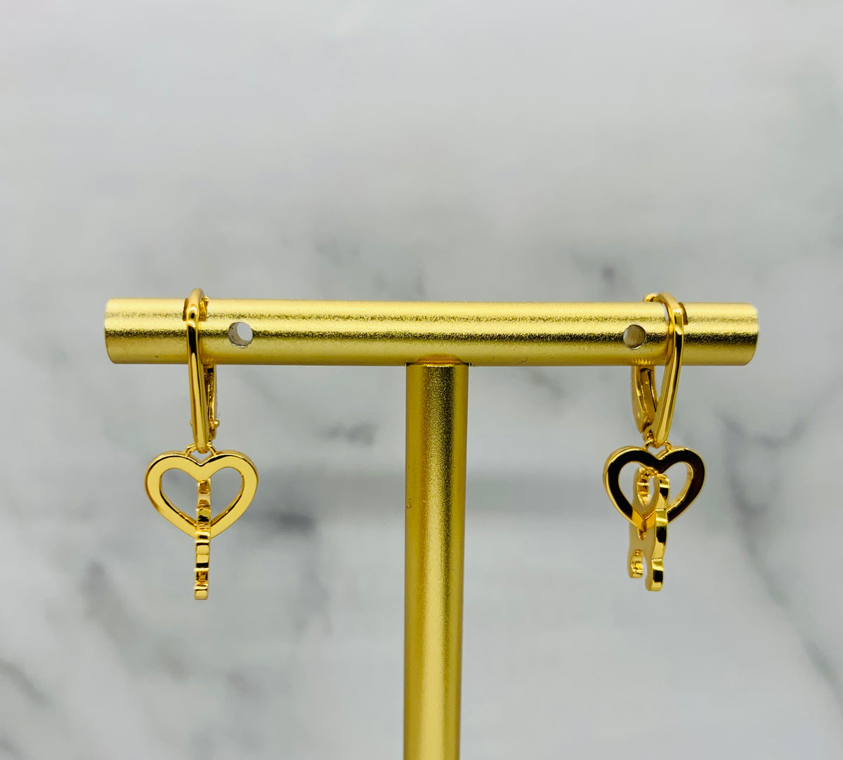 CELINE Heart Pendant Earrings - Pre owned
