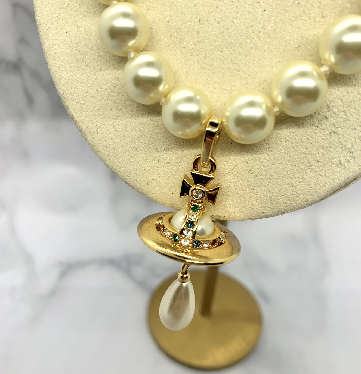 VIVIENNE WESTWOOD Pearl Statement Necklace - Pre owned