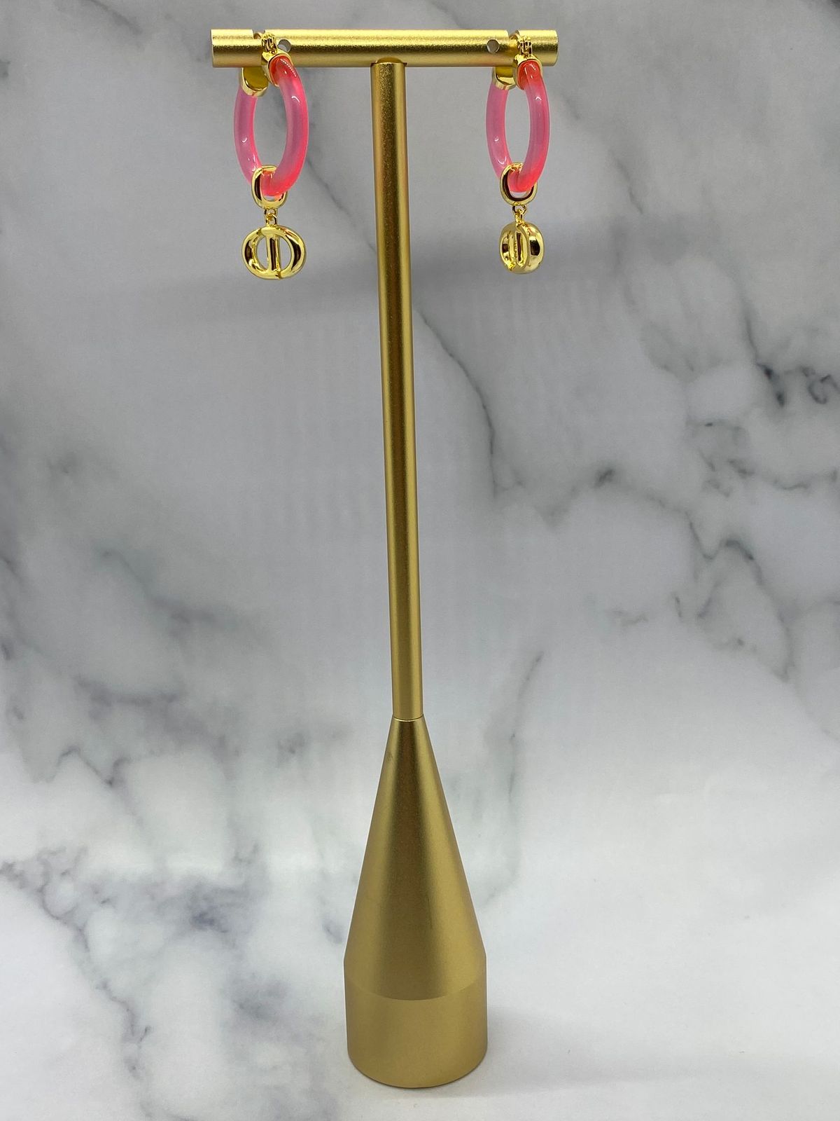 CHRISTIAN DIOR CD Pink Plastic Hoop Earrings - Pre owned