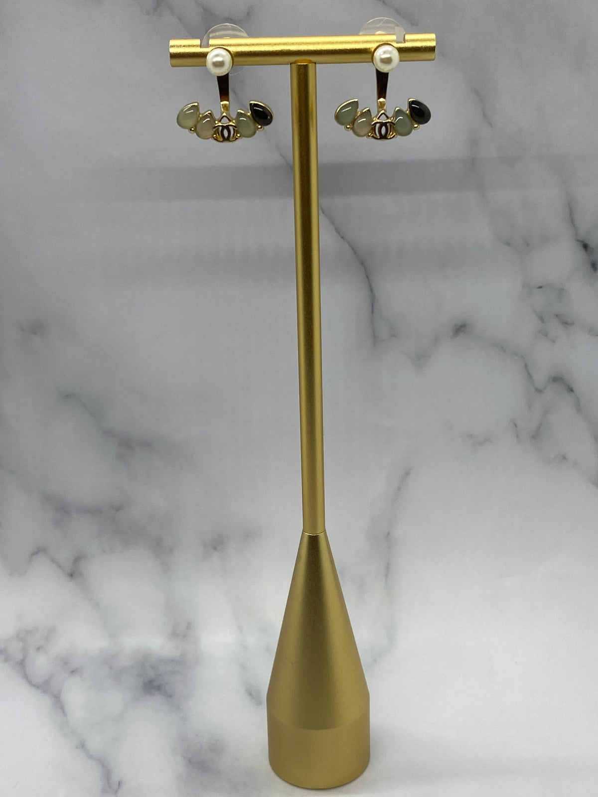 CHANEL CC Pearl & Green Stone Earrings - Pre owned