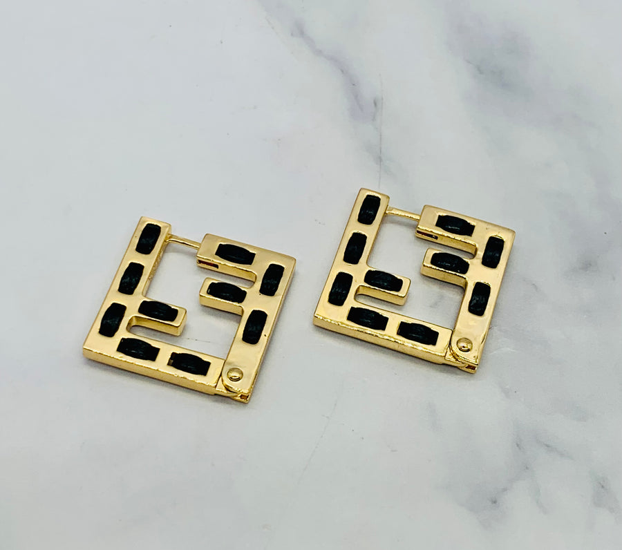 FENDI FF Gold & Leather Earrings - Pre owned