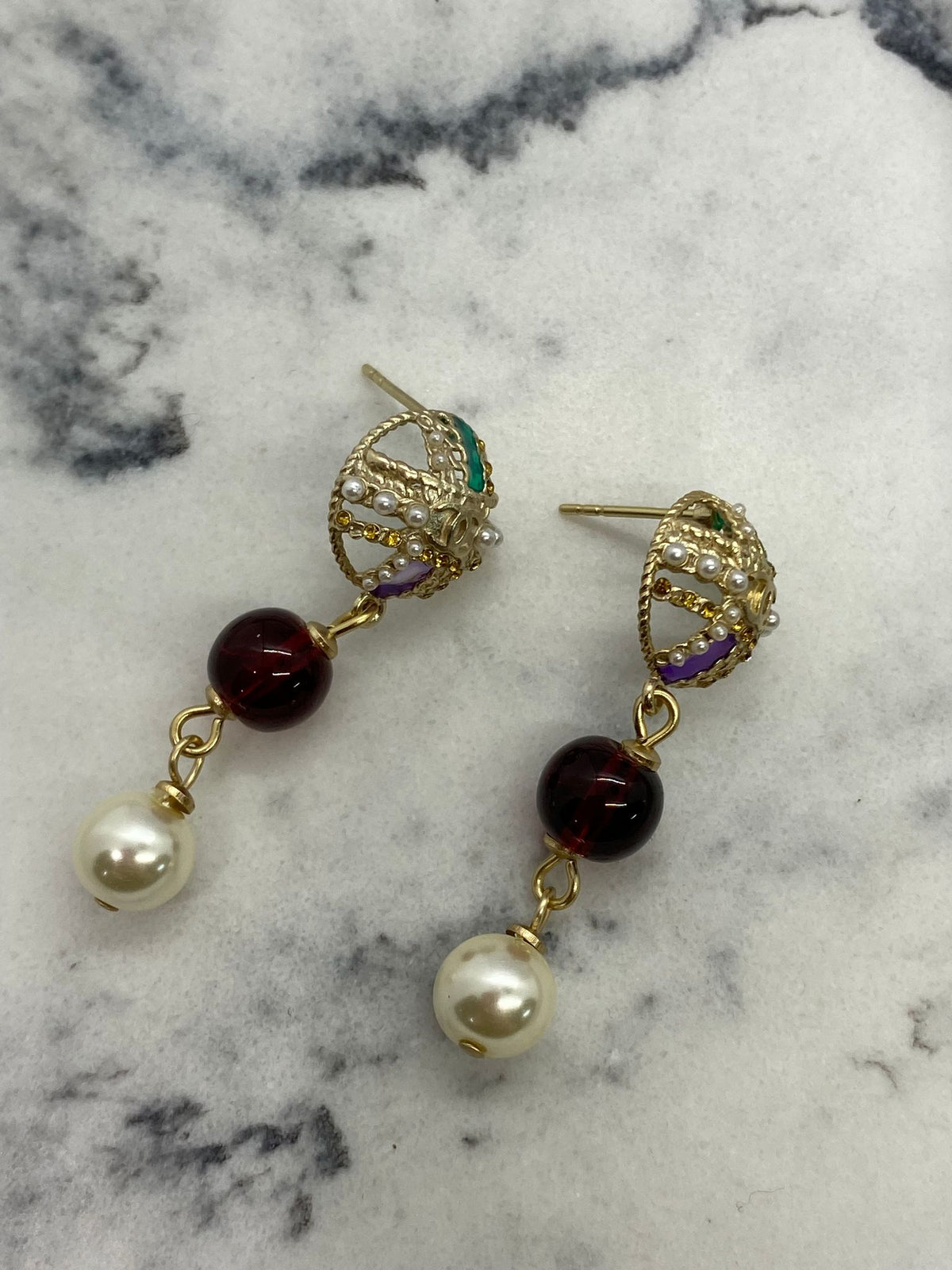 CHANEL CC Colorful Pendant Earrings - Pre owned