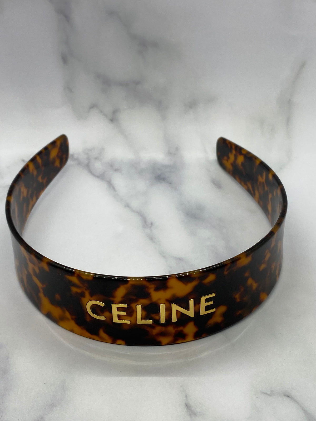 CELINE Tortoise Plastic Headband Hair Accessory - Pre owned