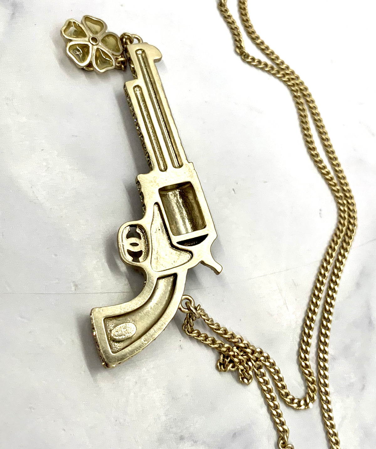CHANEL CC Vintage Gun Rhinestone Necklace - USED