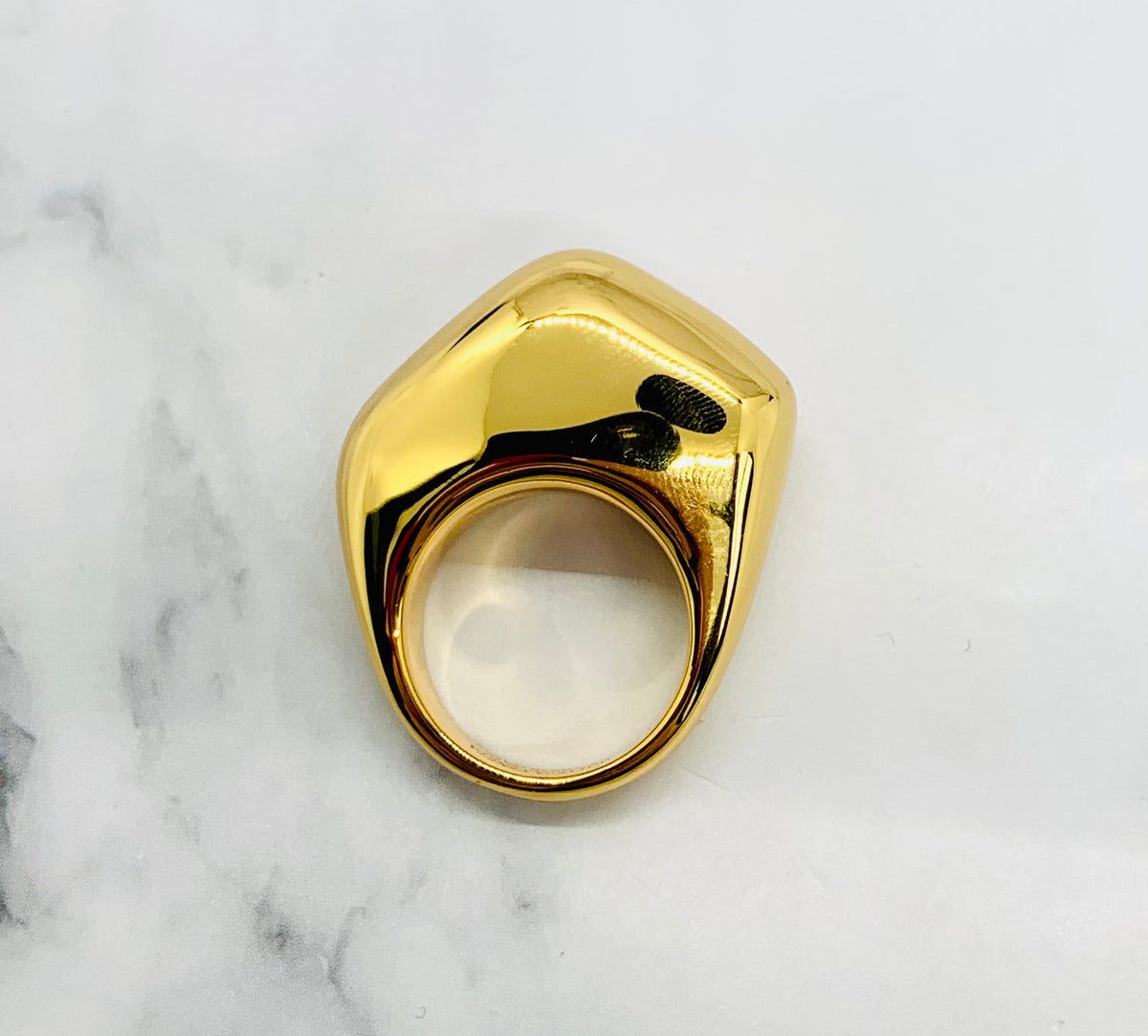 BOTTEGA VENETA Gold Tone Fin Ring Sz 7 M - Pre owned