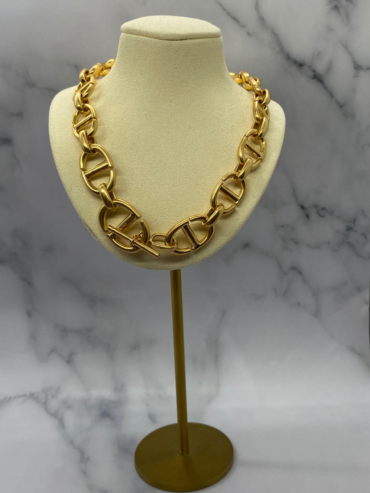 CHRISTIAN DIOR CD Gold Tone Chain Necklace - Pre owned