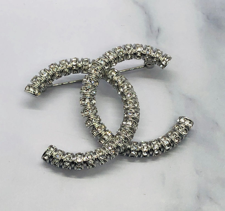 CHANEL CC Silver Tone Rhinestone Brooch Pin - Pre owned