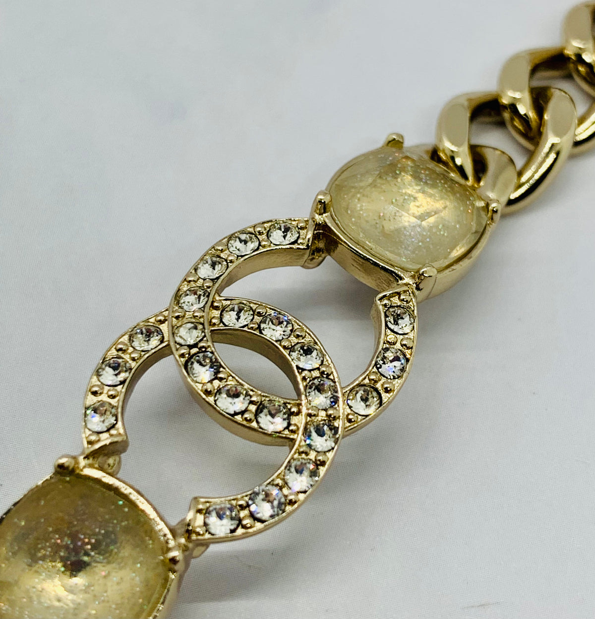 CHANEL CC 2023 Rhinestone Bracelet - USED