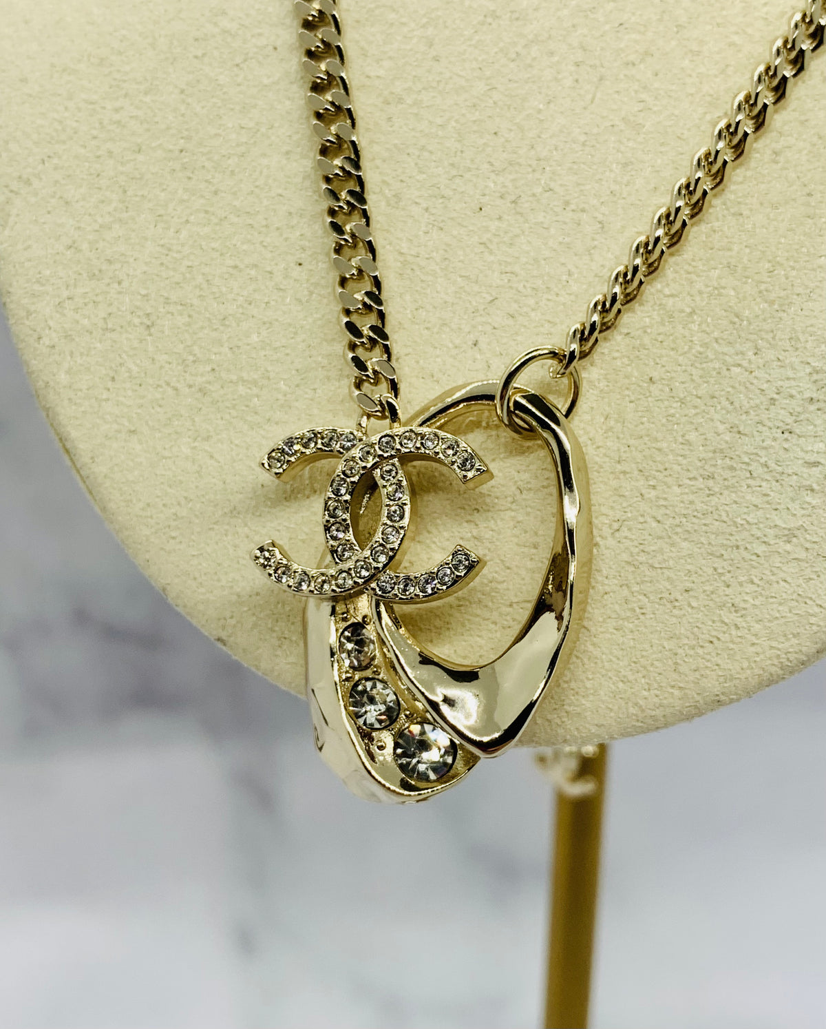 CHANEL CC Rhinestone Pendant Chain Necklace - Pre owned