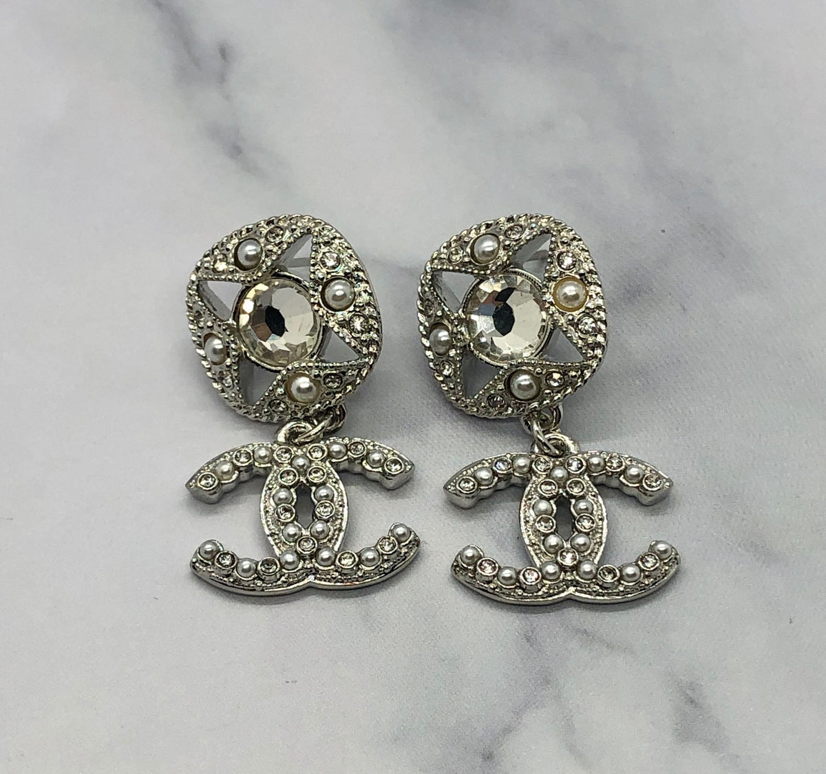 CHANEL CC Silver Tone Pendant Earrings - Pre owned