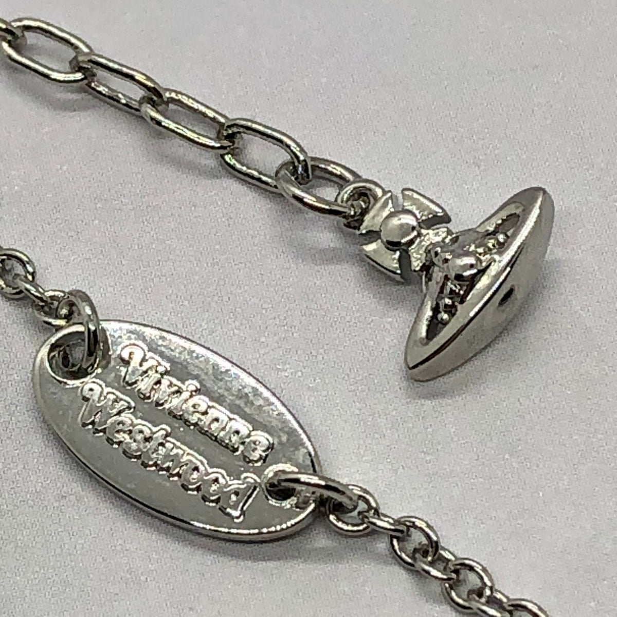 VIVIENNE WESTWOOD Bow Orb Pendant Necklace - Pre owned