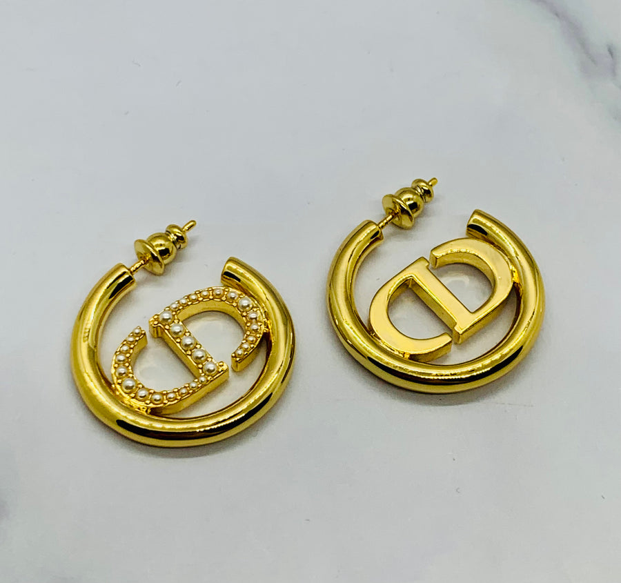 CHRISTIAN DIOR CD Pearl Hoop Earrings - Pre owned