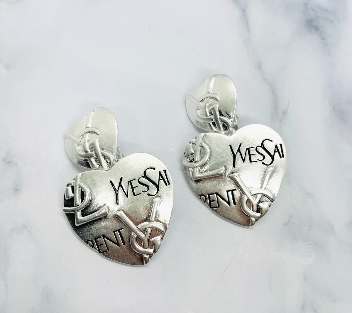 YSL YVES SAINT LAURENT Heart Pendant Earrings - Pre owned