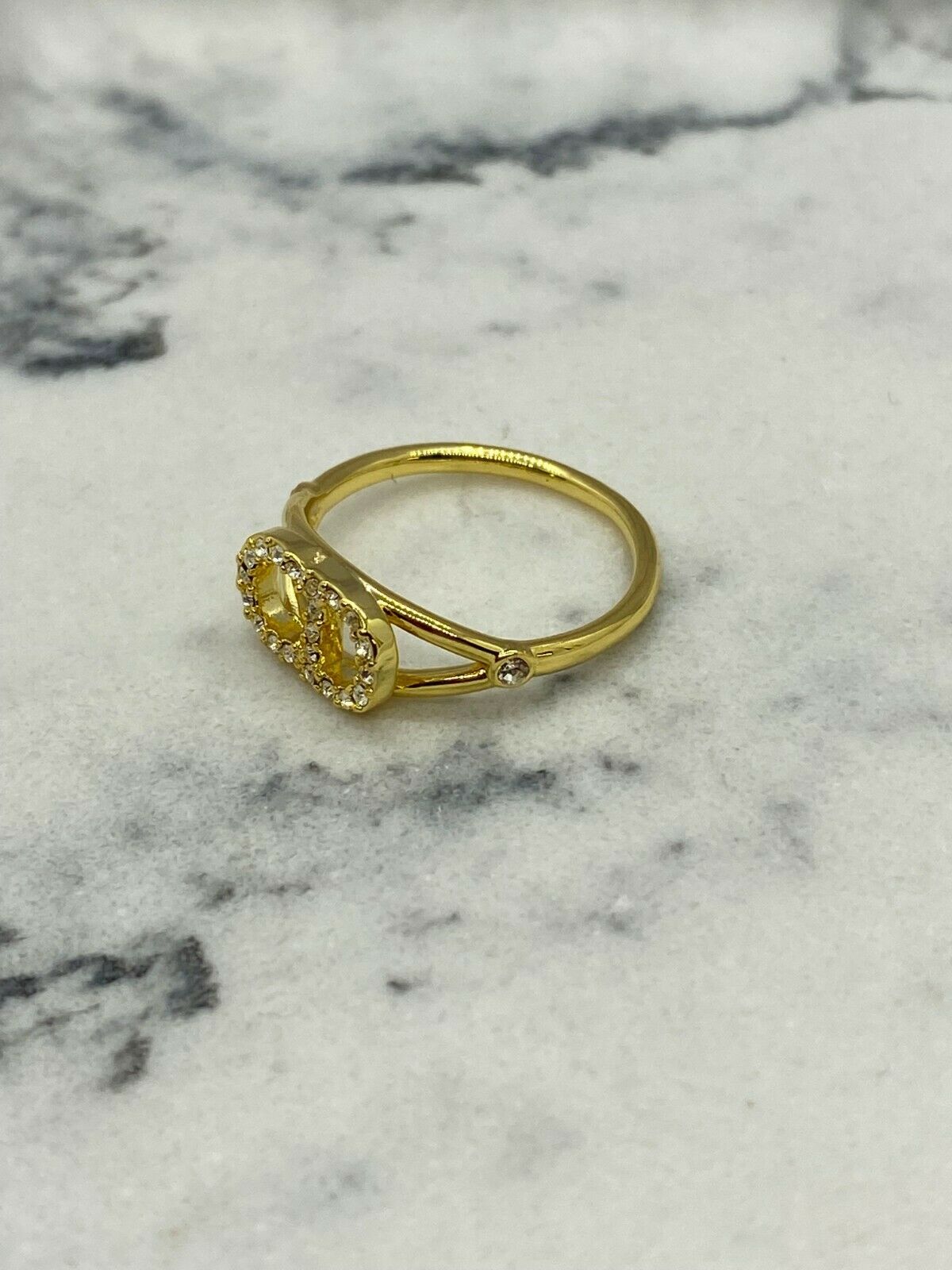 CHRISTIAN DIOR CD Gold Tone Rhinestone Ring Size 7 M - Pre owned
