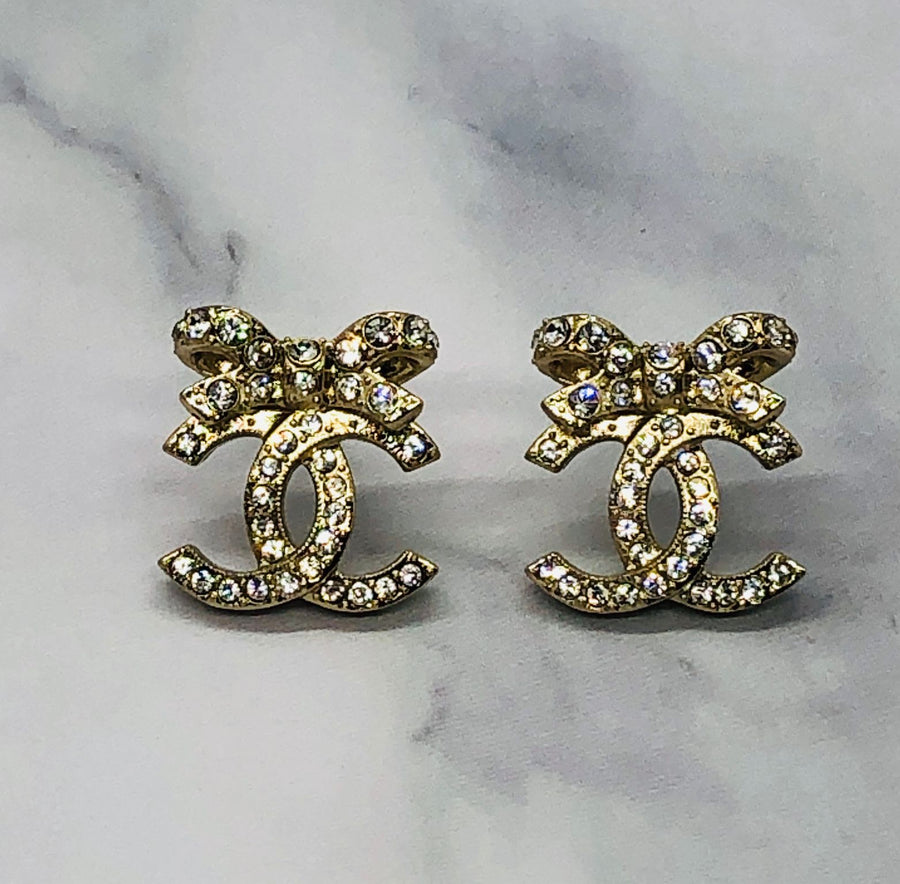 CHANEL CC Rhinestone Bow Earrings - Pre owned