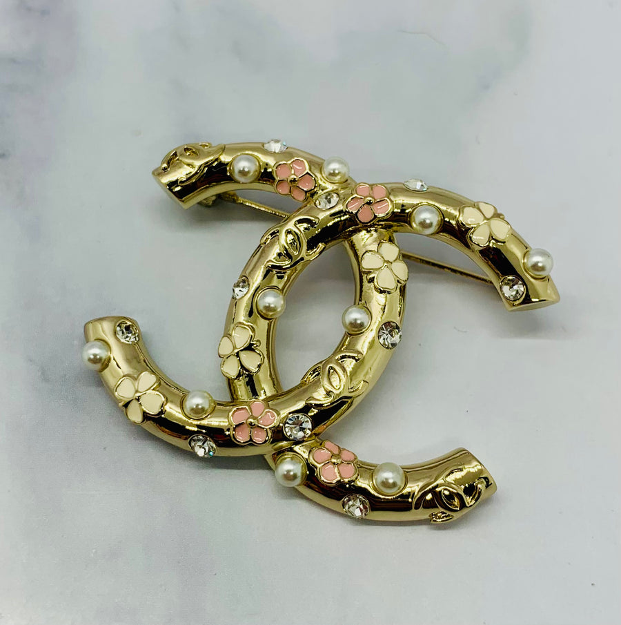 CHANEL CC Flower Rhinestone Trim Brooch Pin - Pre owned