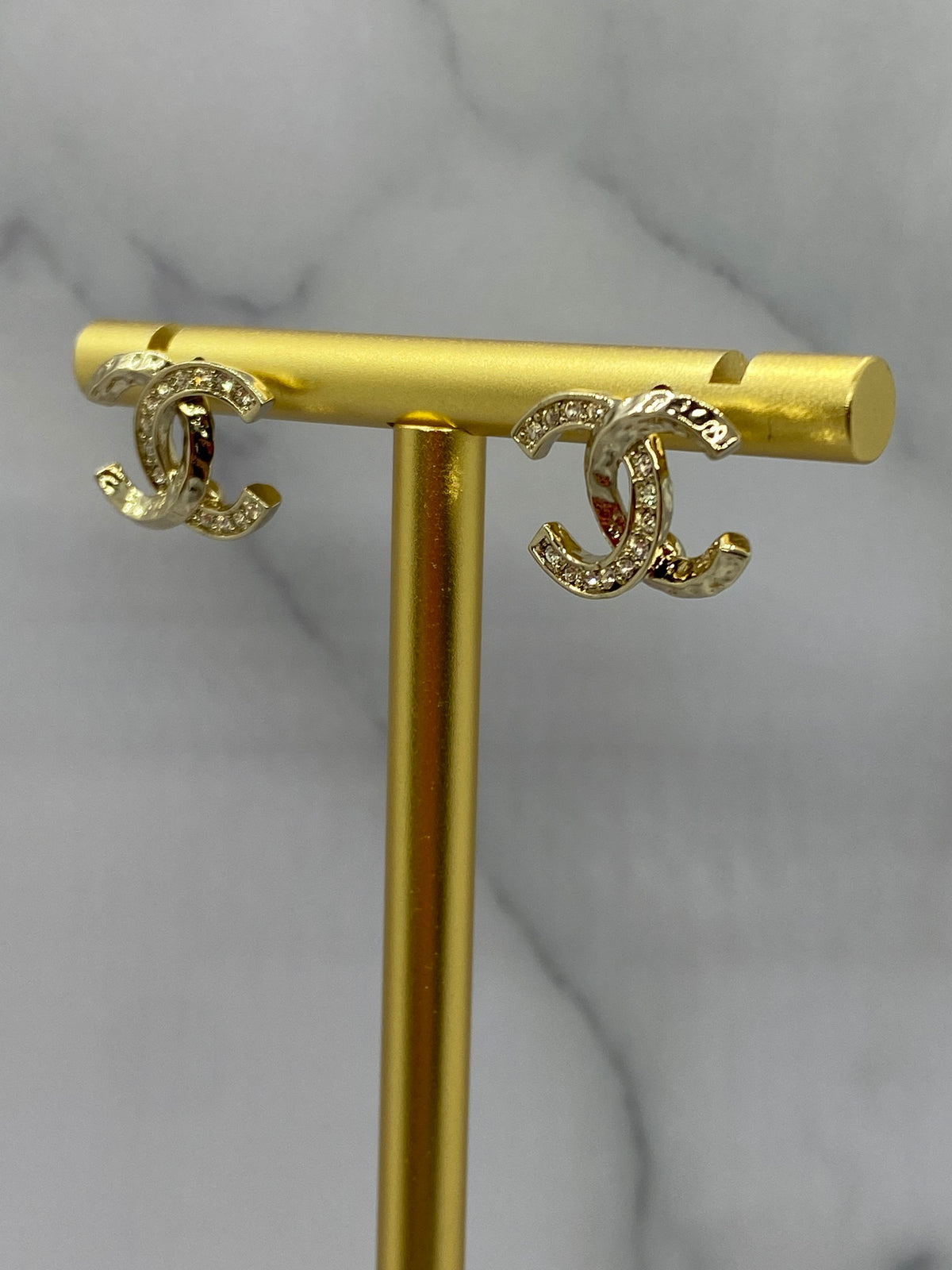 CHANEL CC Gold Tone Rhinestone Small Earrings - Pre owned