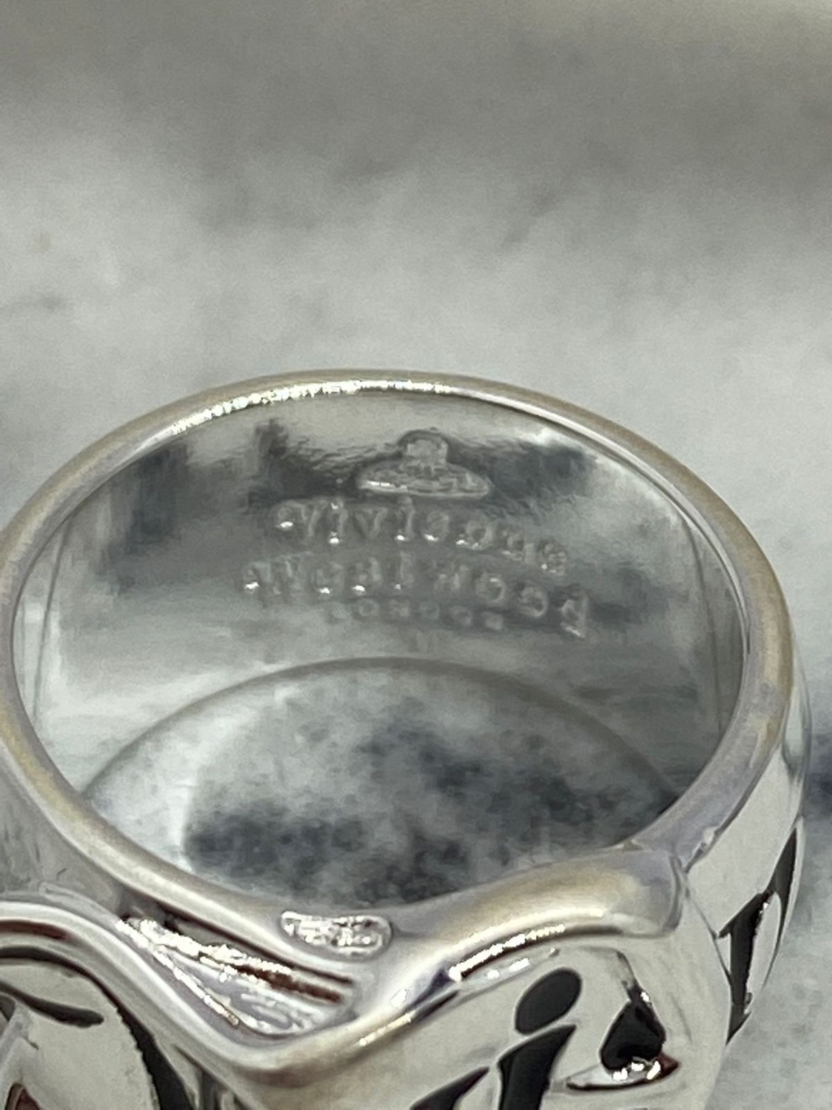 VIVIENNE WESTWOOD Silver Tone Ring Size M 7 - Pre owned
