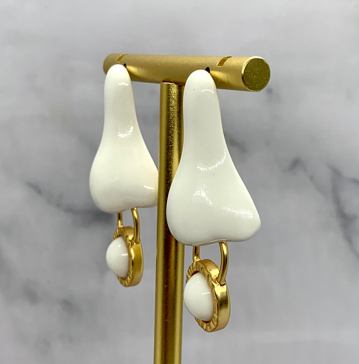 SCHIAPARELLI Statement Pierced Nose Pendant Earrings - Pre owned