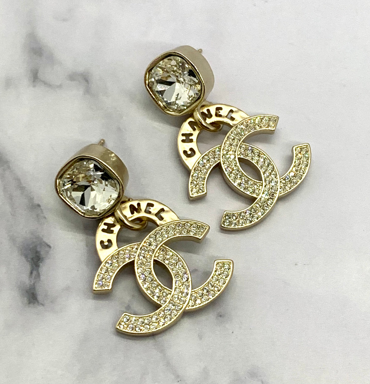 CHANEL CC Rhinestone Pendant Earrings - USED