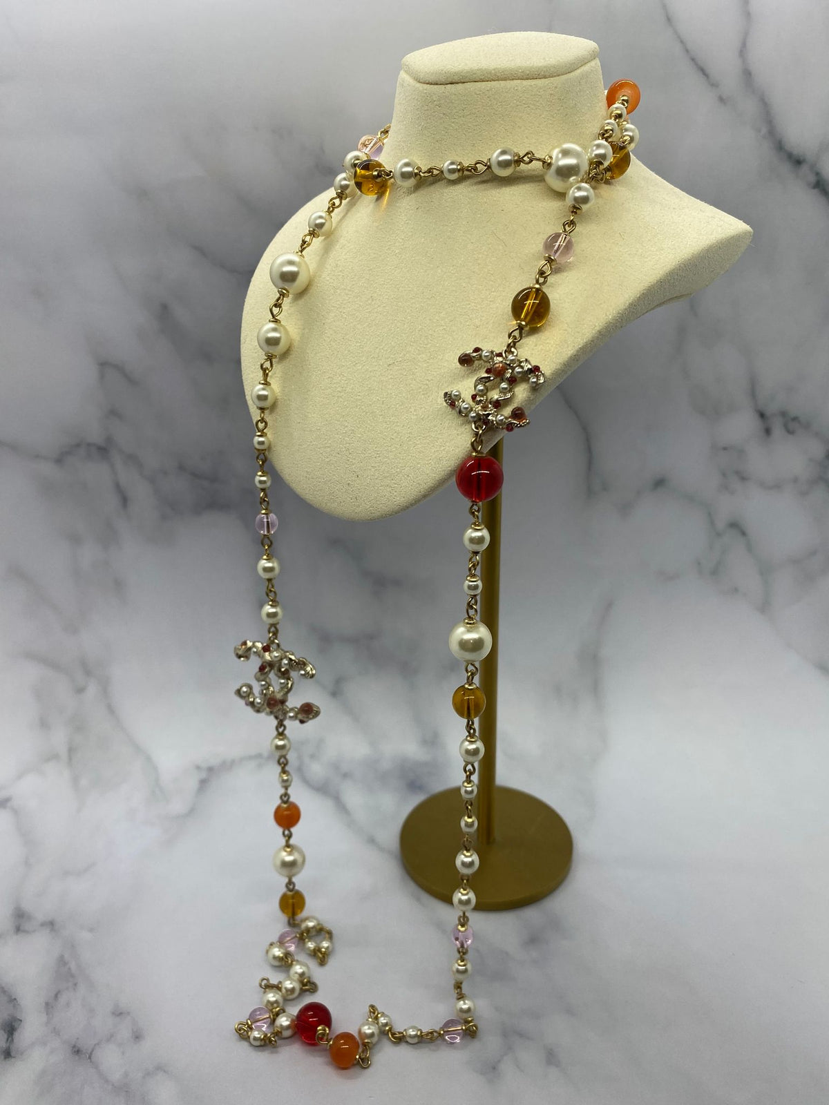 CHANEL CC Long Beaded Statement Necklace - Pre owned