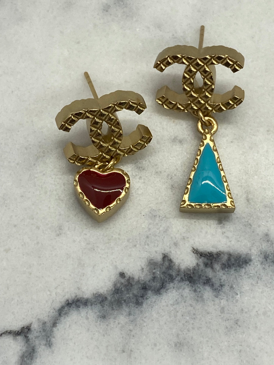 CHANEL CC 2017 Asymmetric Pendant Earrings - Pre owned