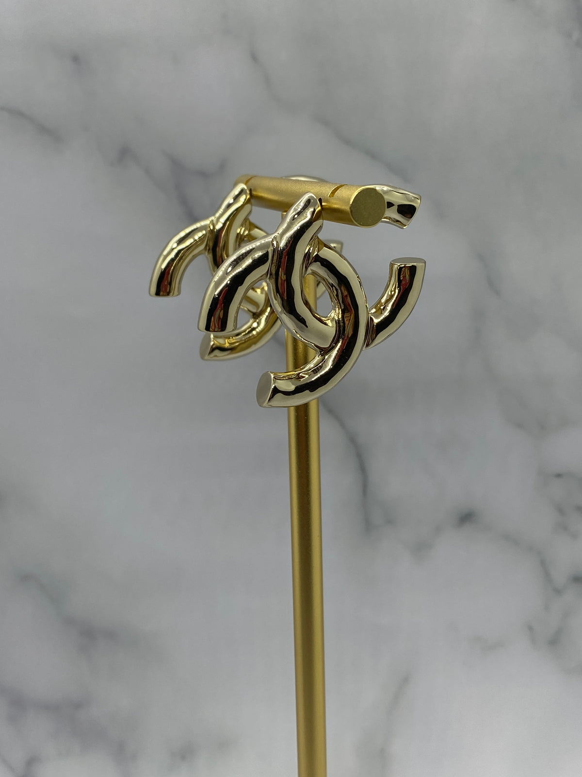 CHANEL CC Pale Gold Earrings - USED