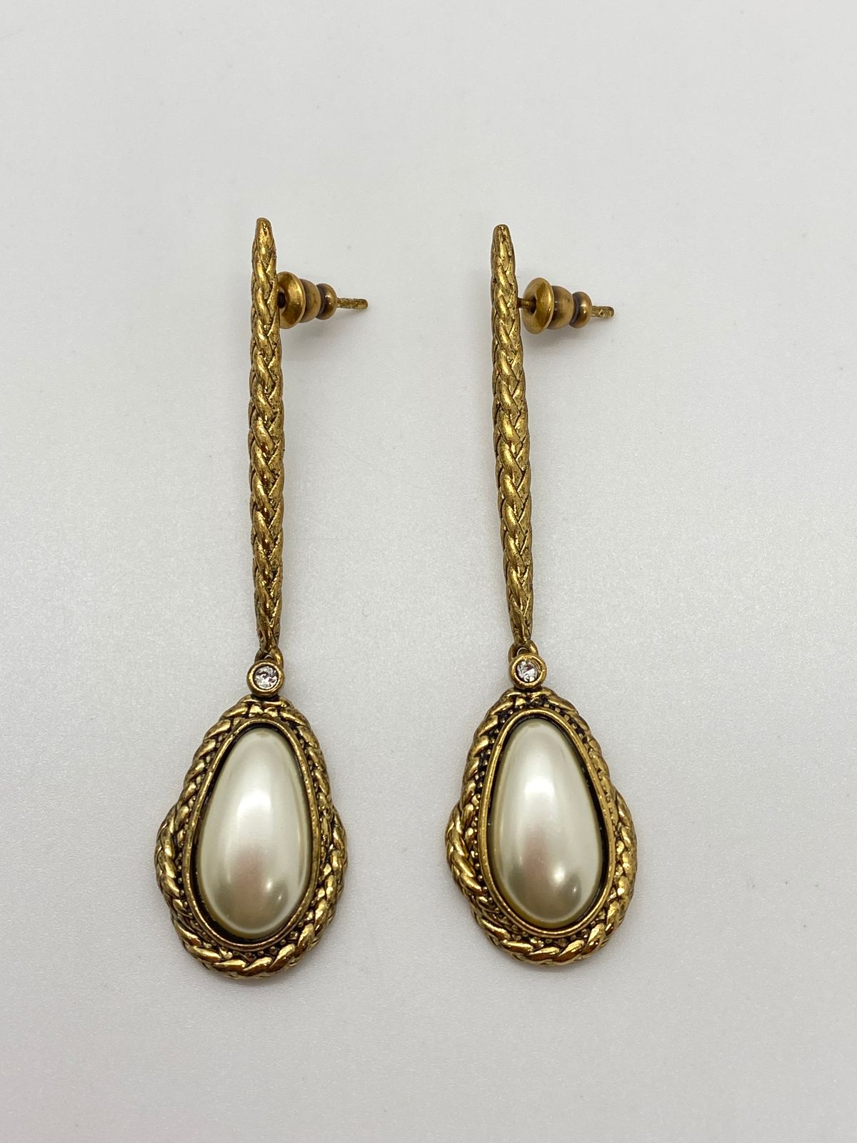 ALEXANDER McQUEEN Gold Tone Pearl Pendant Earrings - Pre owned