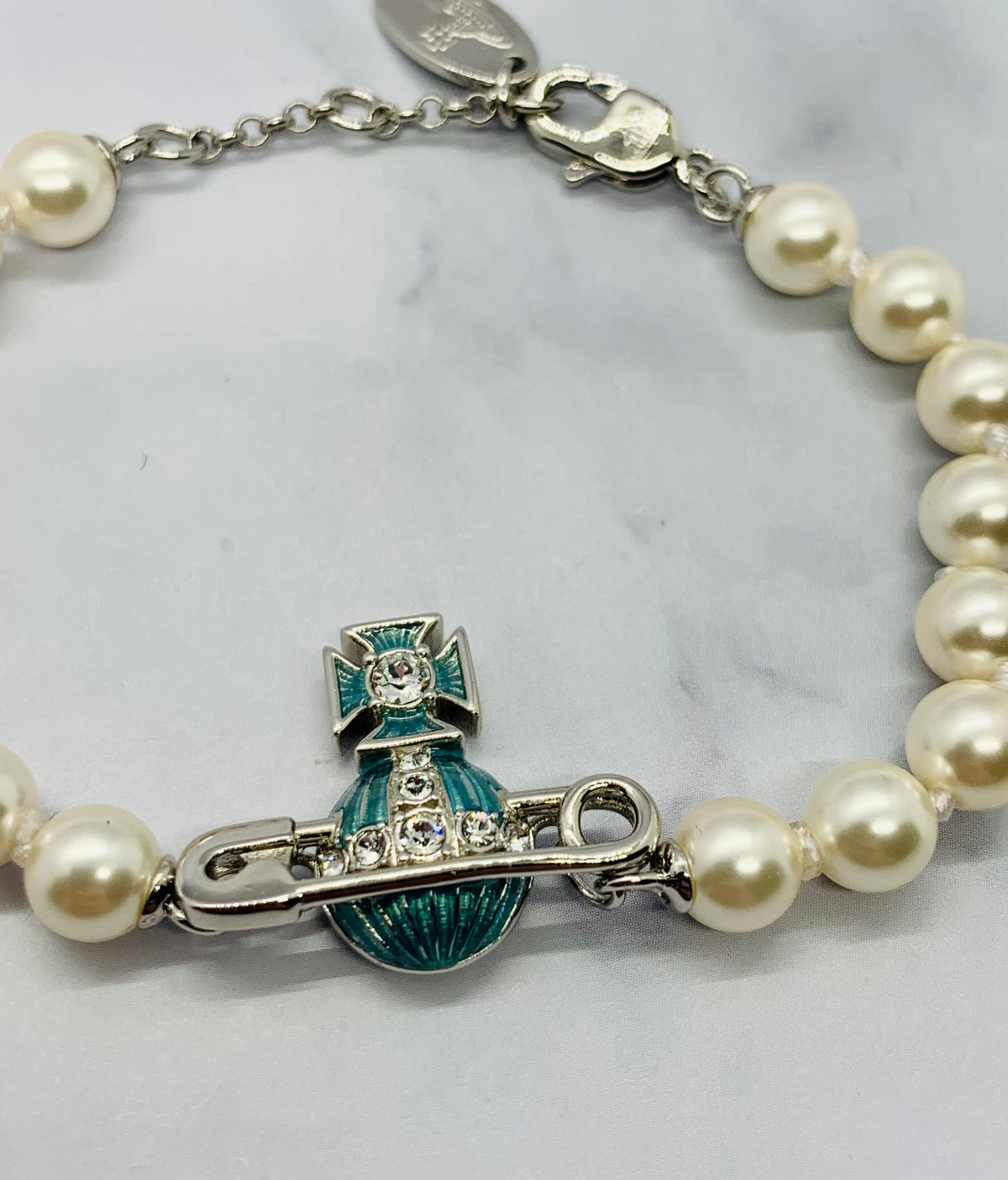 VIVIENNE WESTWOOD Pearl Orb Bracelet - Pre owned