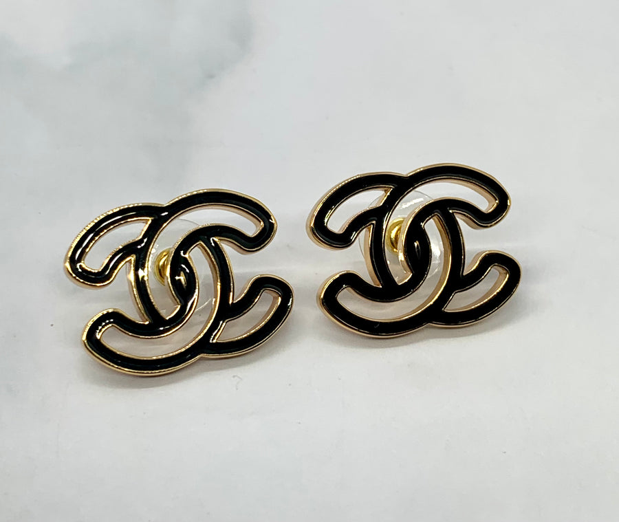 CHANEL CC Black Outline Earrings - Pre owned