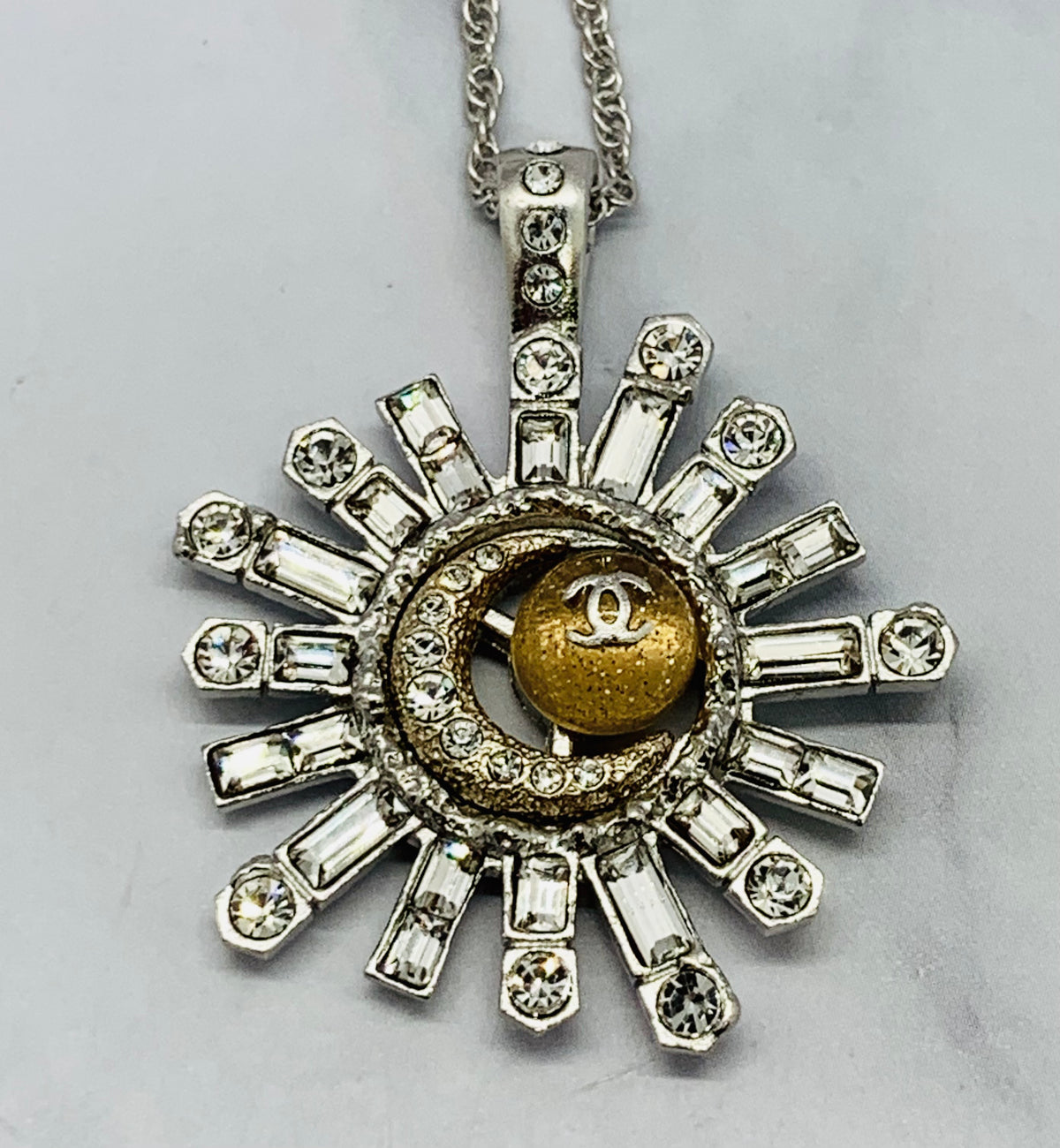 CHANEL CC Starburst Pendant Necklace - Pre owned