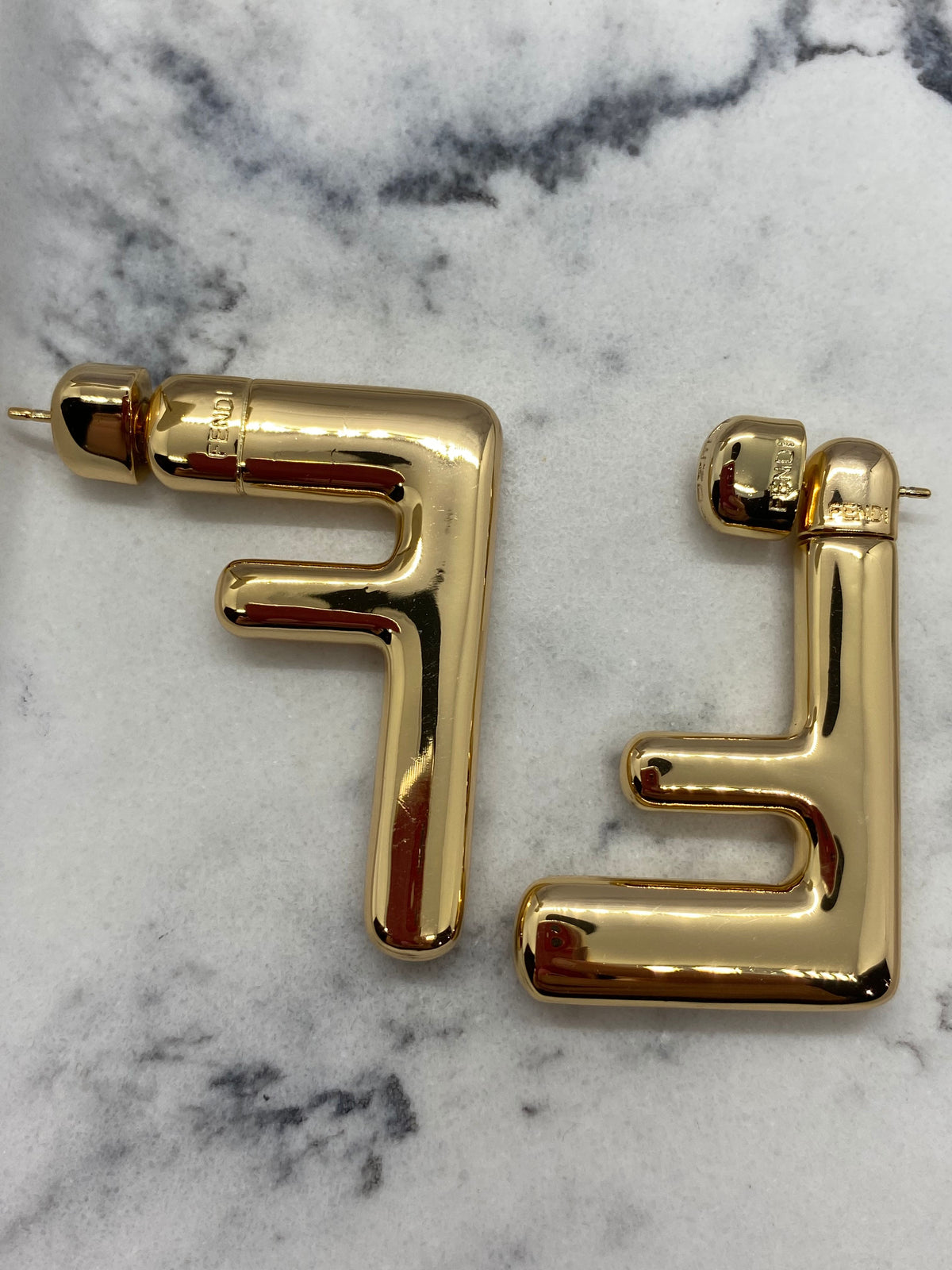 FENDI F Gold Metal Earrings - Pre owned