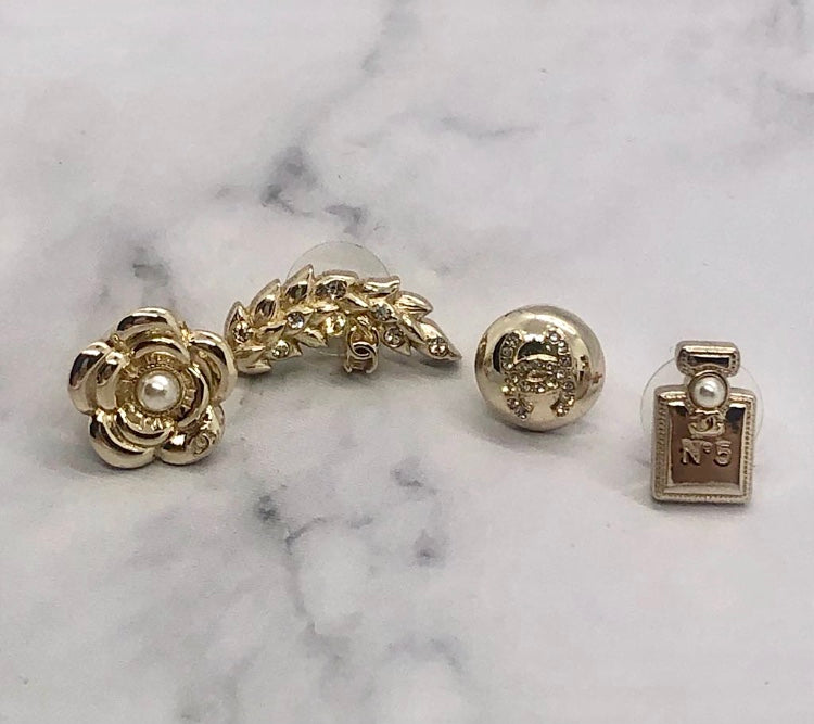 CHANEL 4 Piece Brooch Pin Set - Preowned