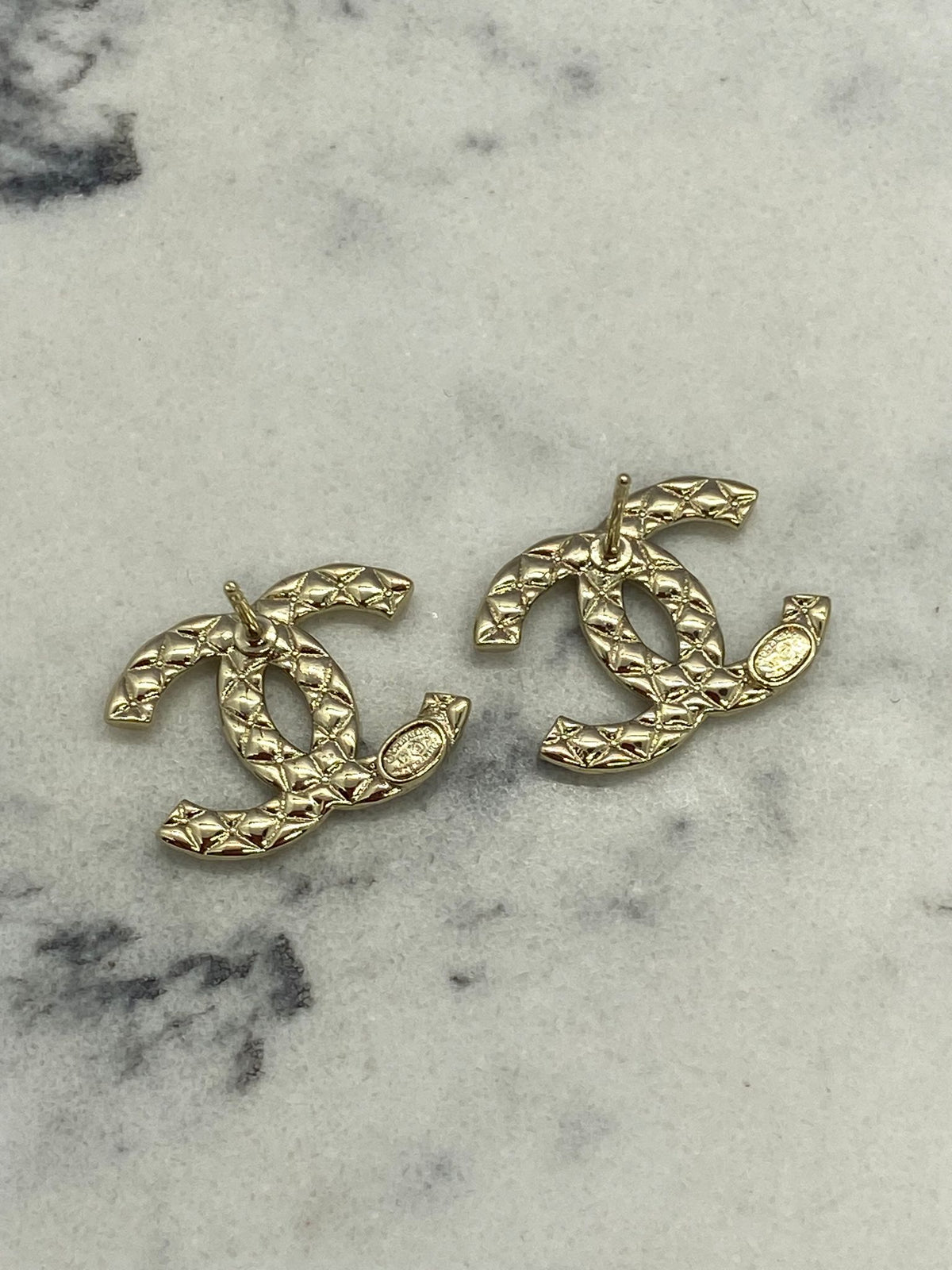 CHANEL CC Gold Tone Small Rhinestone Earrings - Pre owned
