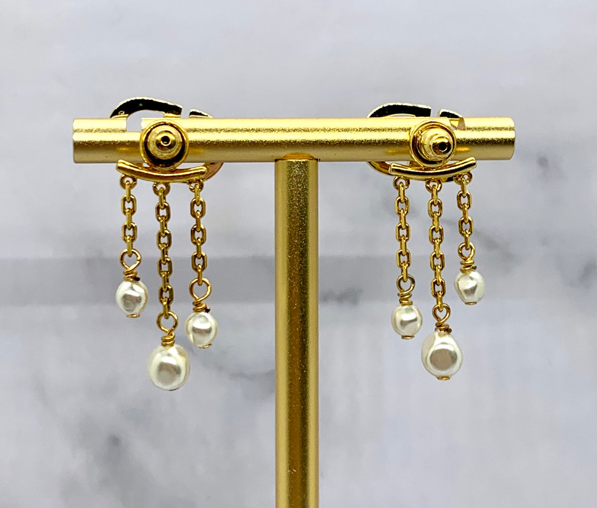 CHRISTIAN DIOR CD Rhinestone Pendant Earrings - Pre owned