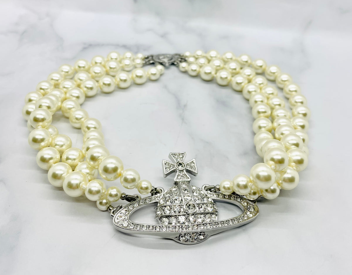 VIVIENNE WESTWOOD Pearl Statement Choker Necklace - Pre owned