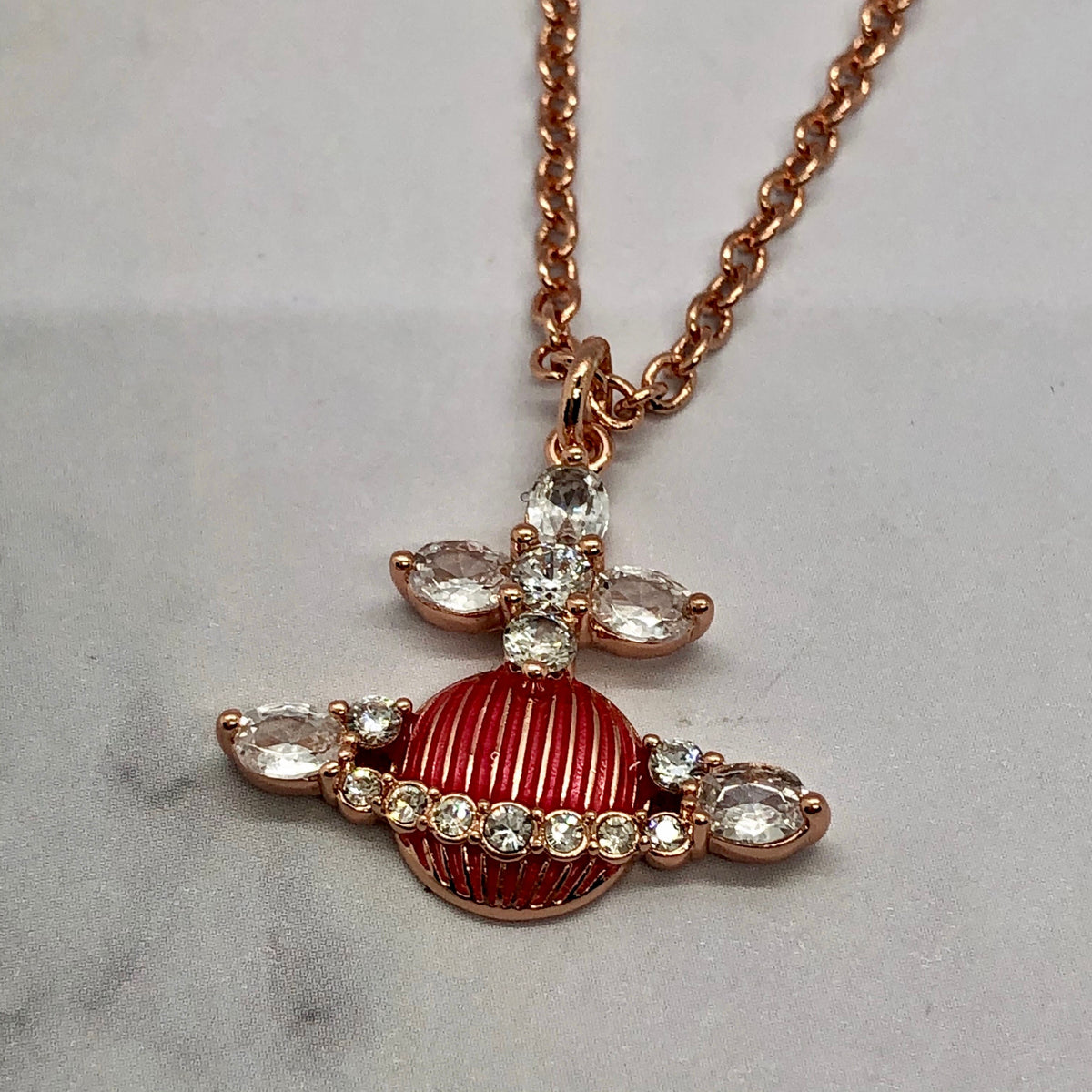 VIVIENNE WESTWOOD Orb Pendant Necklace - Pre owned