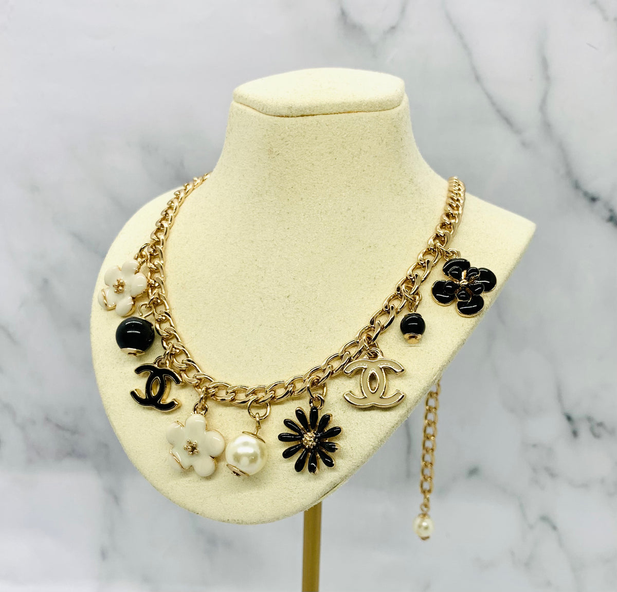 CHANEL CC 2010 Camelia Charm Necklace - USED