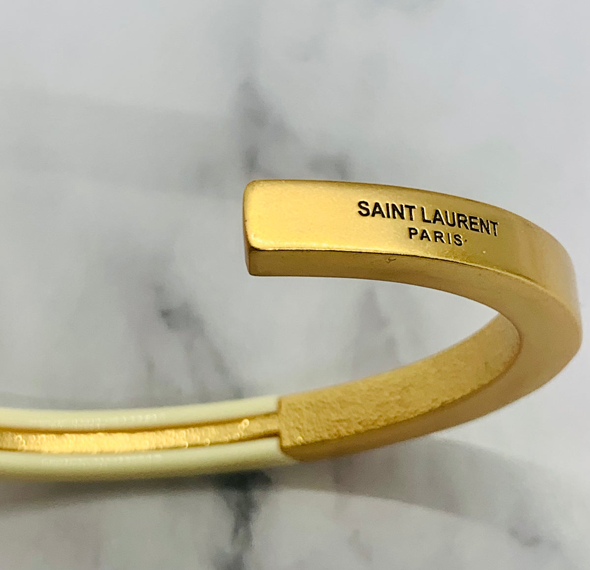 YSL YVES SAINT LAURENT Brass & Resin Cuff Bracelet - Pre owned