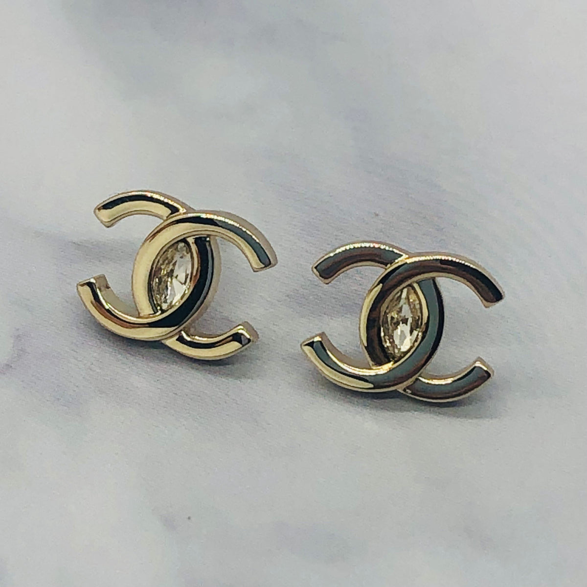 CHANEL CC Light Gold Tone Rhinestone Earrings - Pre owned