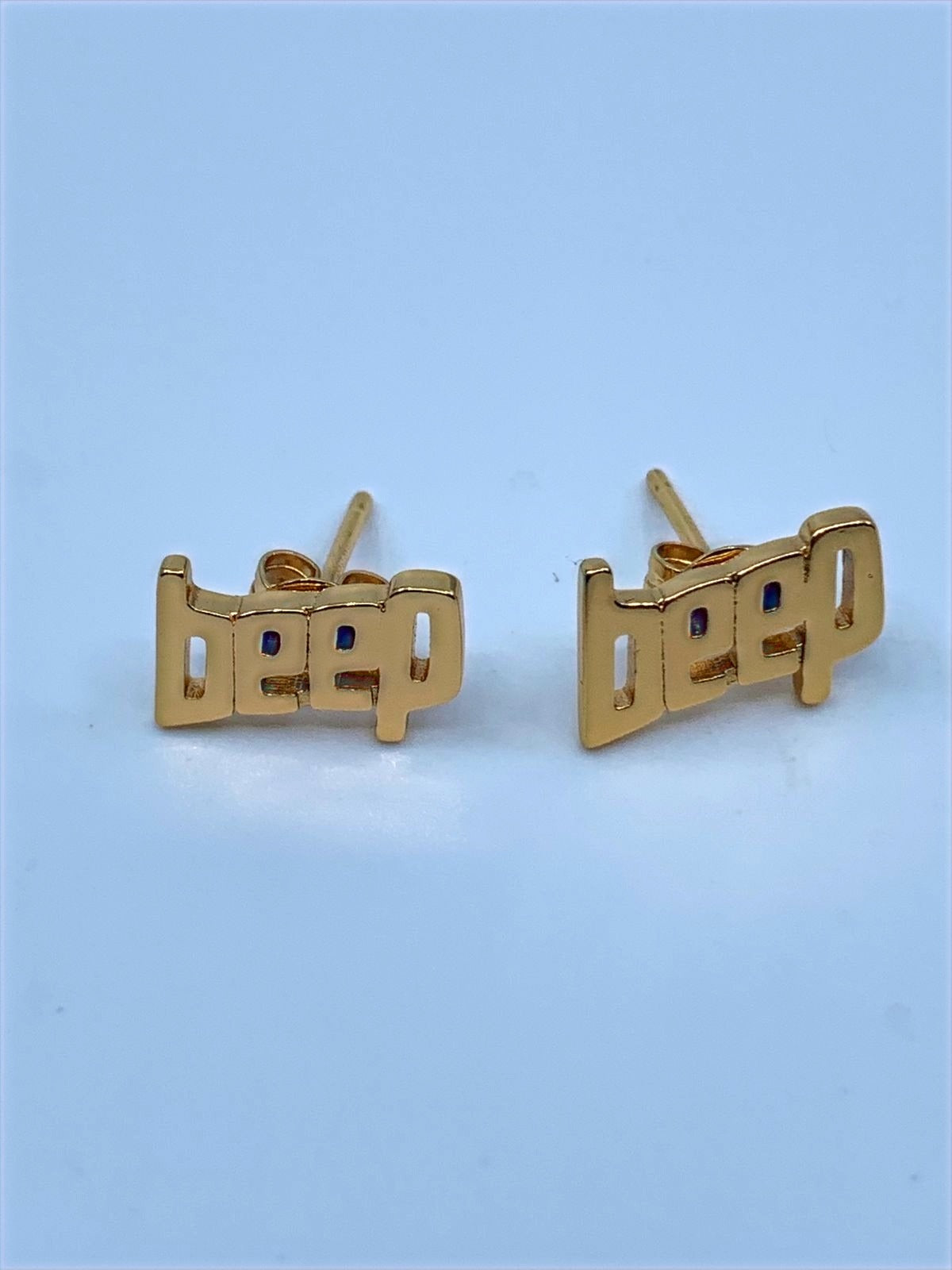 CELINE Beep Gold Small Brass Gold Earrings - Pre owned