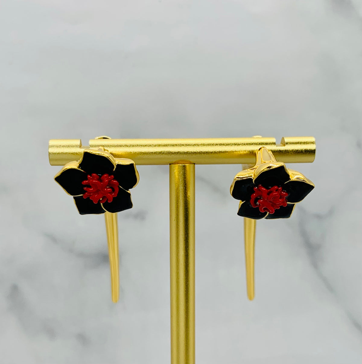 BOTTEGA VENETA Flower Pendant Earrings - Pre owned