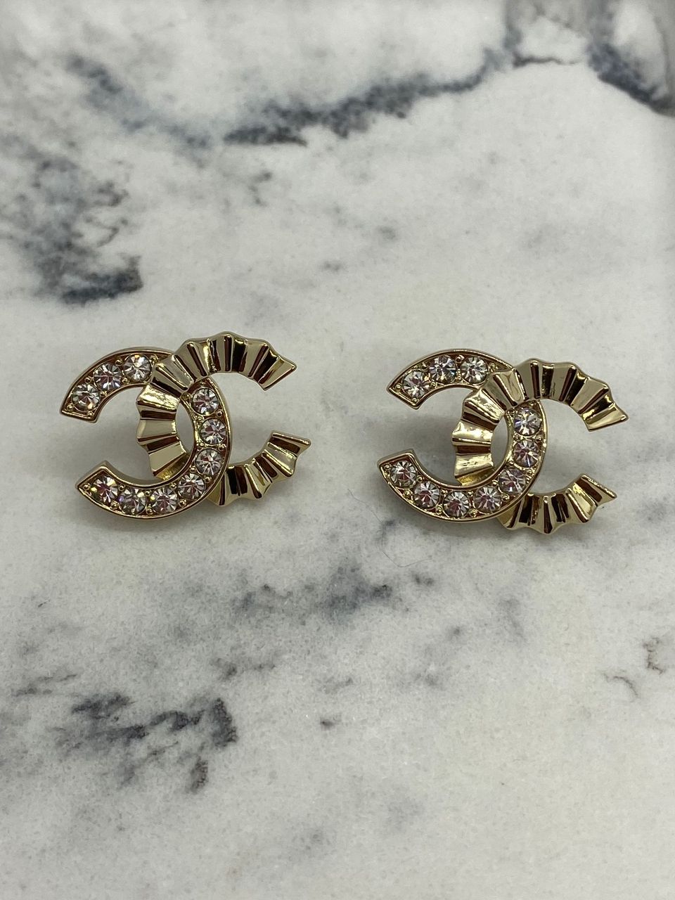 CHANEL CC Gold & Rhinestone Earrings - Pre owned
