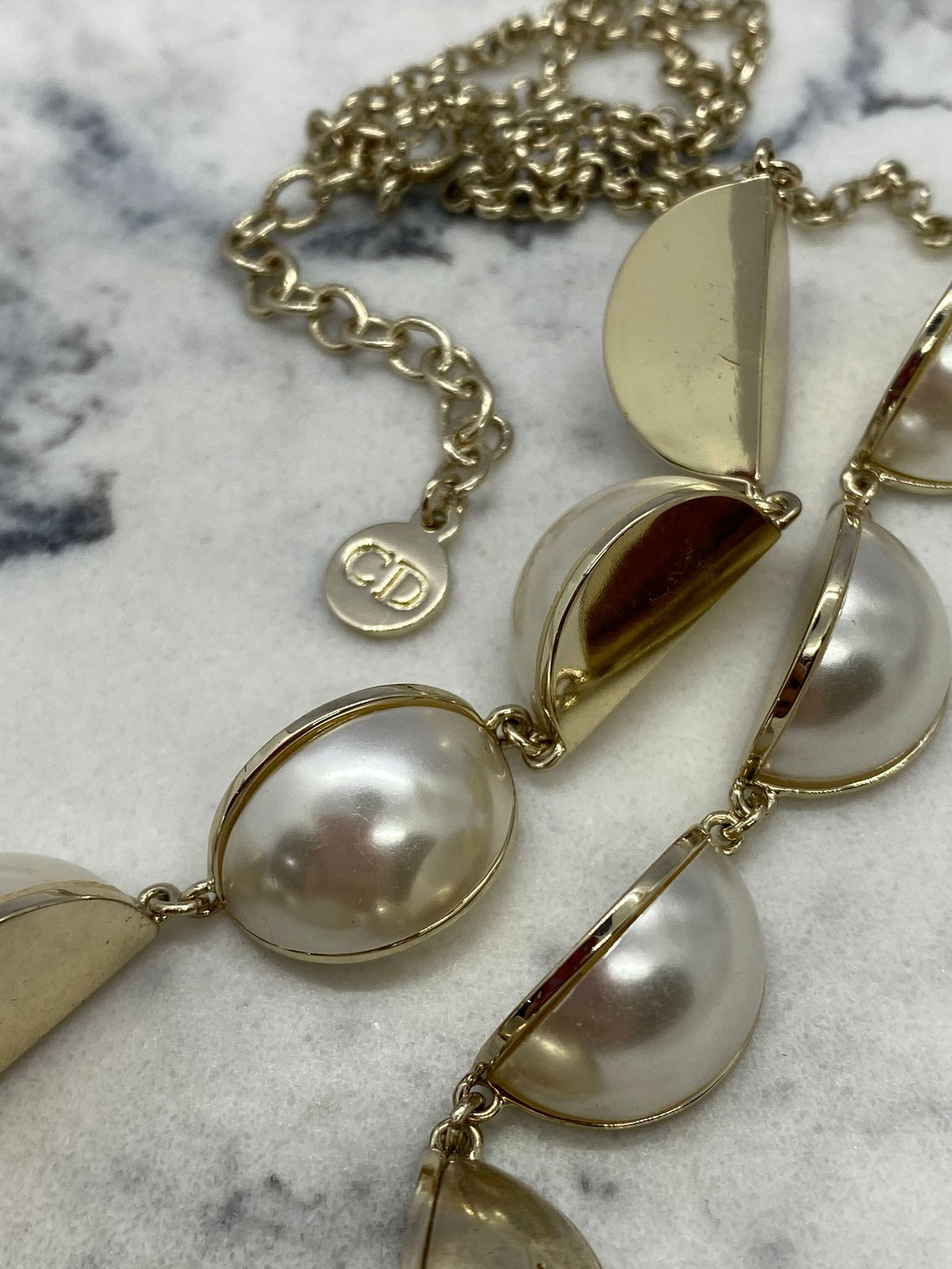 CHRISTIAN DIOR Geometric Pearl Statement Necklace - Pre owned